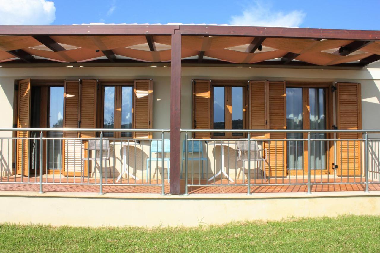Niriides Luxury Villas Methone Buitenkant foto