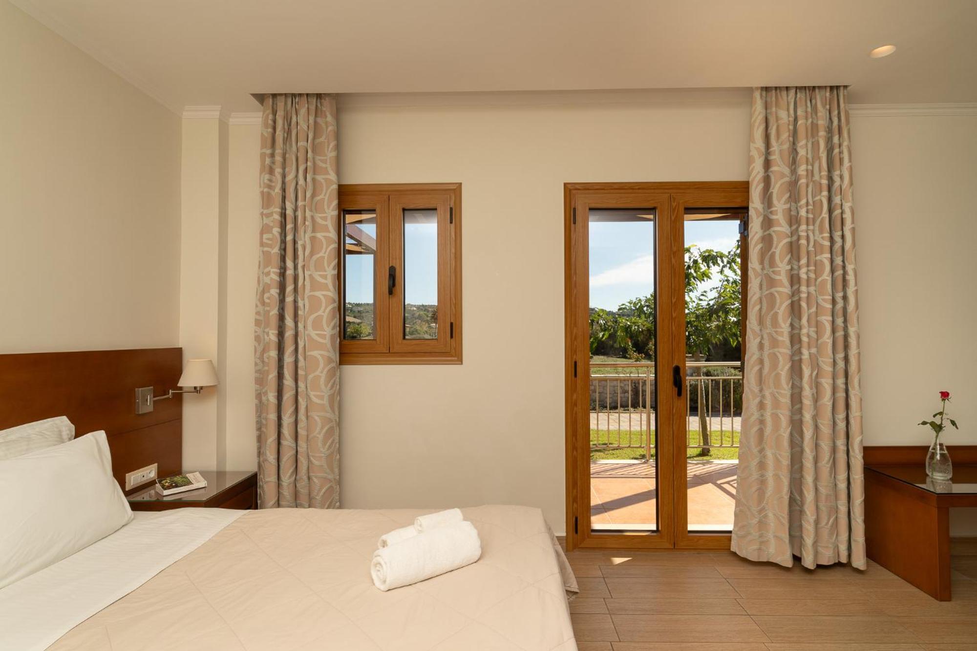 Niriides Luxury Villas Methone Buitenkant foto