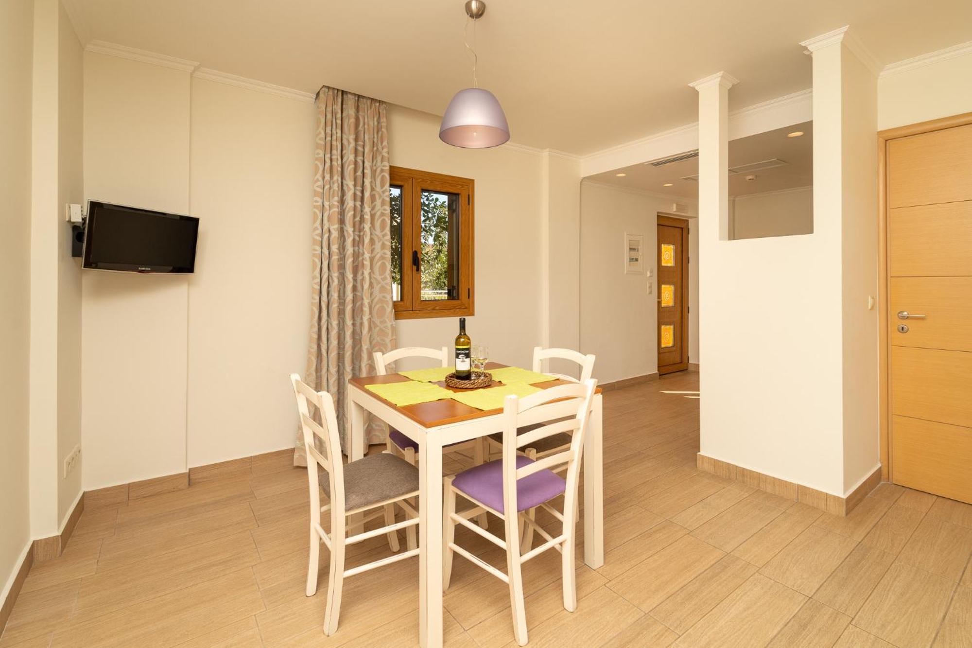 Niriides Luxury Villas Methone Buitenkant foto