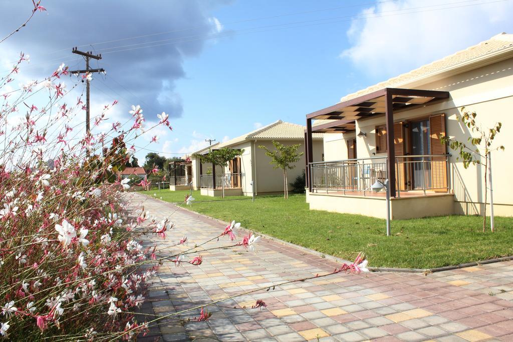Niriides Luxury Villas Methone Buitenkant foto